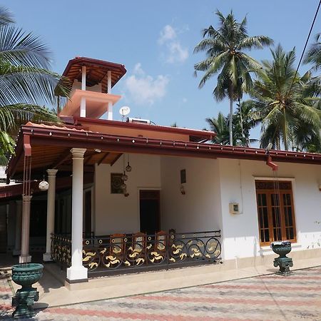Sampath Villa Aluthgama Exterior photo